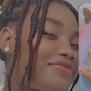 Meet your Posher, Dolores